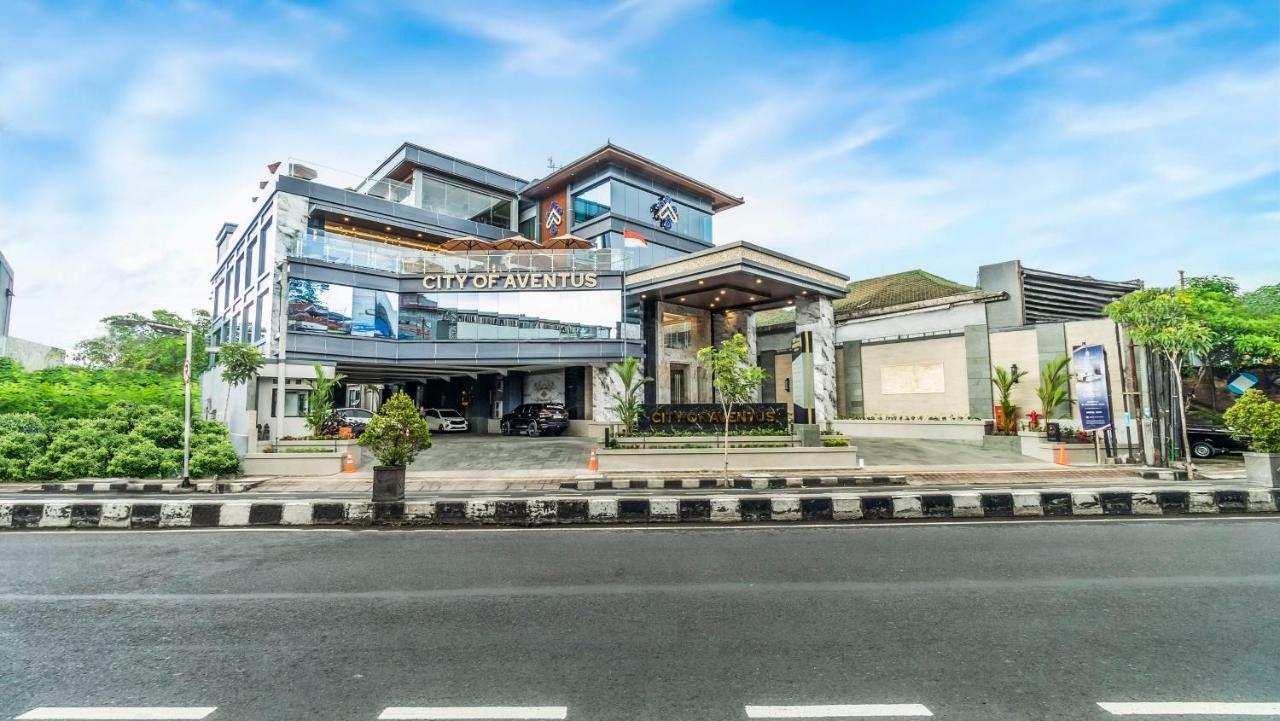 Pop! Hotel Teuku Umar Denpasar Eksteriør billede
